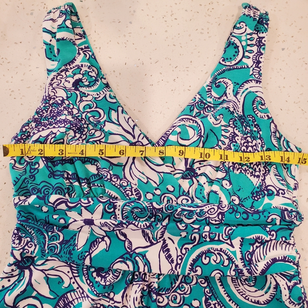Lilly Pulitzer sundress with flattering waist band - Picture 4 of 5